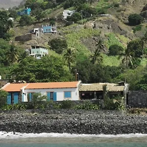Casa Tarrafal De Monte Trigo Seladinha